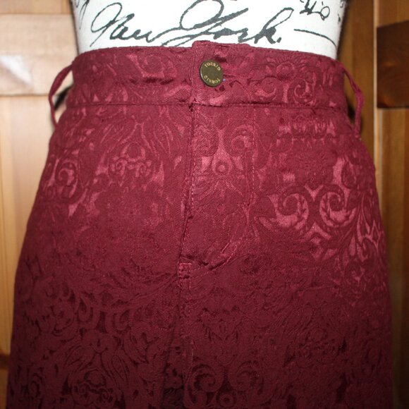 Torrid Embossed Plus Size Jeans Burgundy Size 22W - Picture 4 of 10